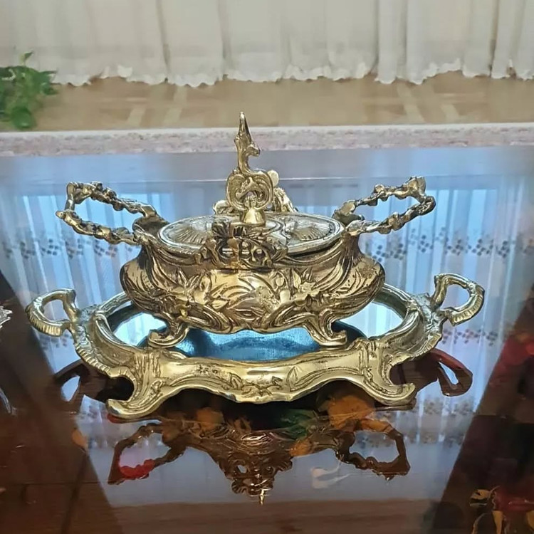 جاردین ( شکلات خوری ) شماره یک